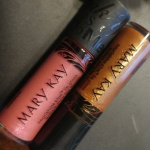 2 Mary Kay lip gloss
